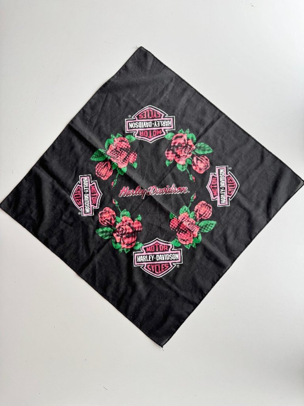 HARLEY DAVIDSON Black Rose Floral 21" x 21" Square Bandana Scarf